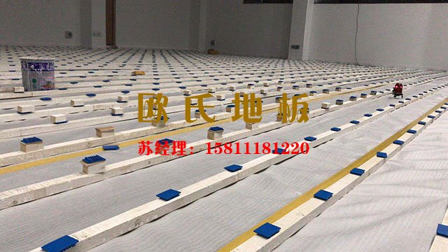 運(yùn)動木地板安裝,舞臺地板安裝,體育運(yùn)動木地板廠家,籃球地板廠家